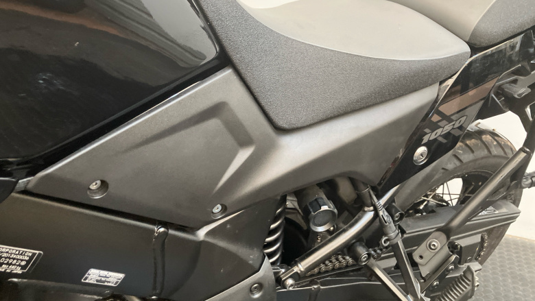 Suzuki V-Strom DL1050RCM0 (20MY)